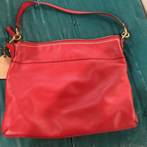 Coach EUC red leather shoulder bag with detachable strap. No flaws or marks. - Picture 2 of 4